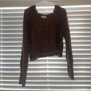 Cropped brown buttoned sweater
